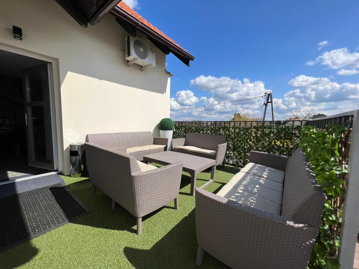 Comfort Zone Ostroda Villa Apartment Duplex ภายนอก รูปภาพ